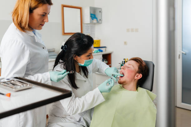 Best Emergency Treatment for Dental Infections or Abscesses in Colchester, IL